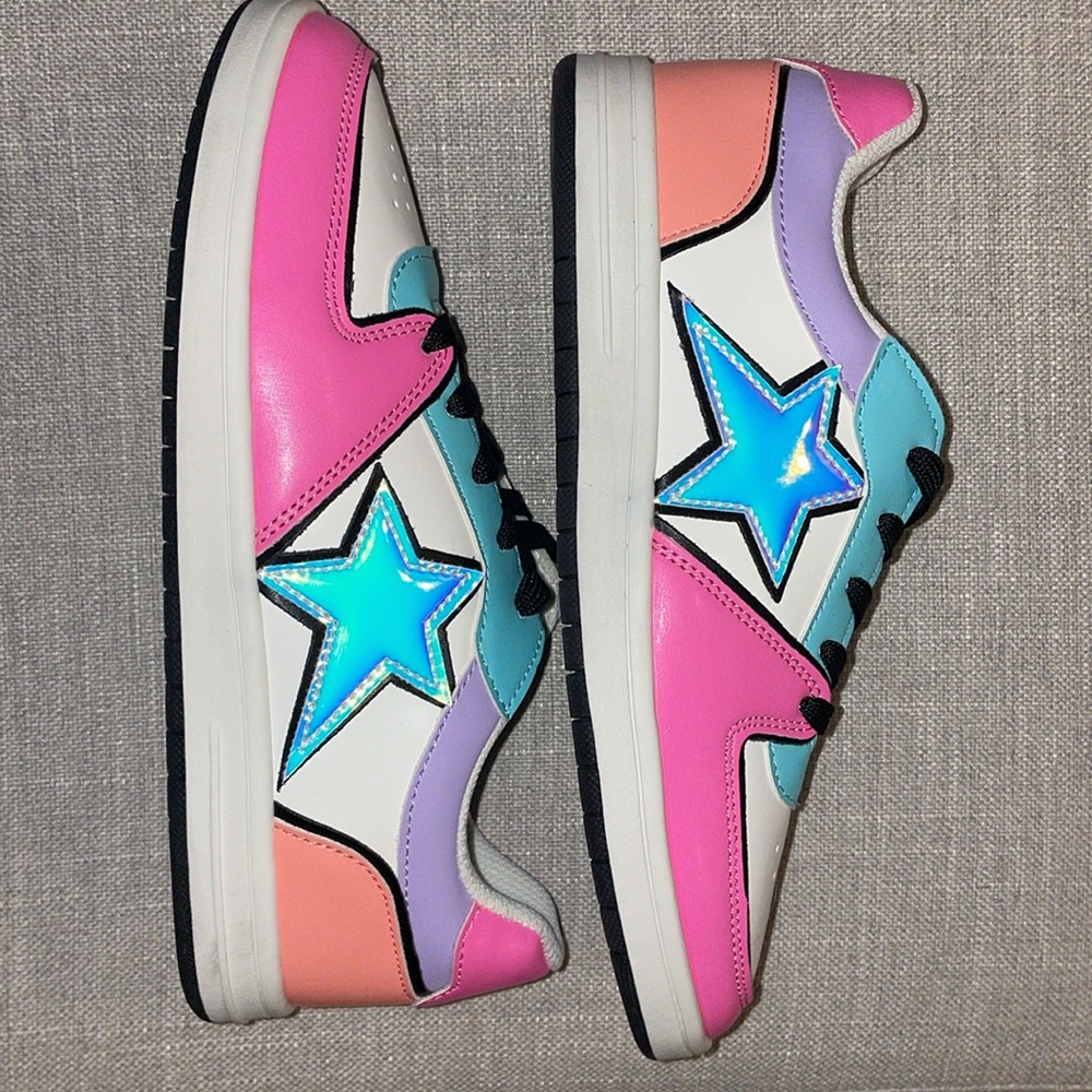 Girls Children’s Place Colorblock Star Sneaker Size 4 youth